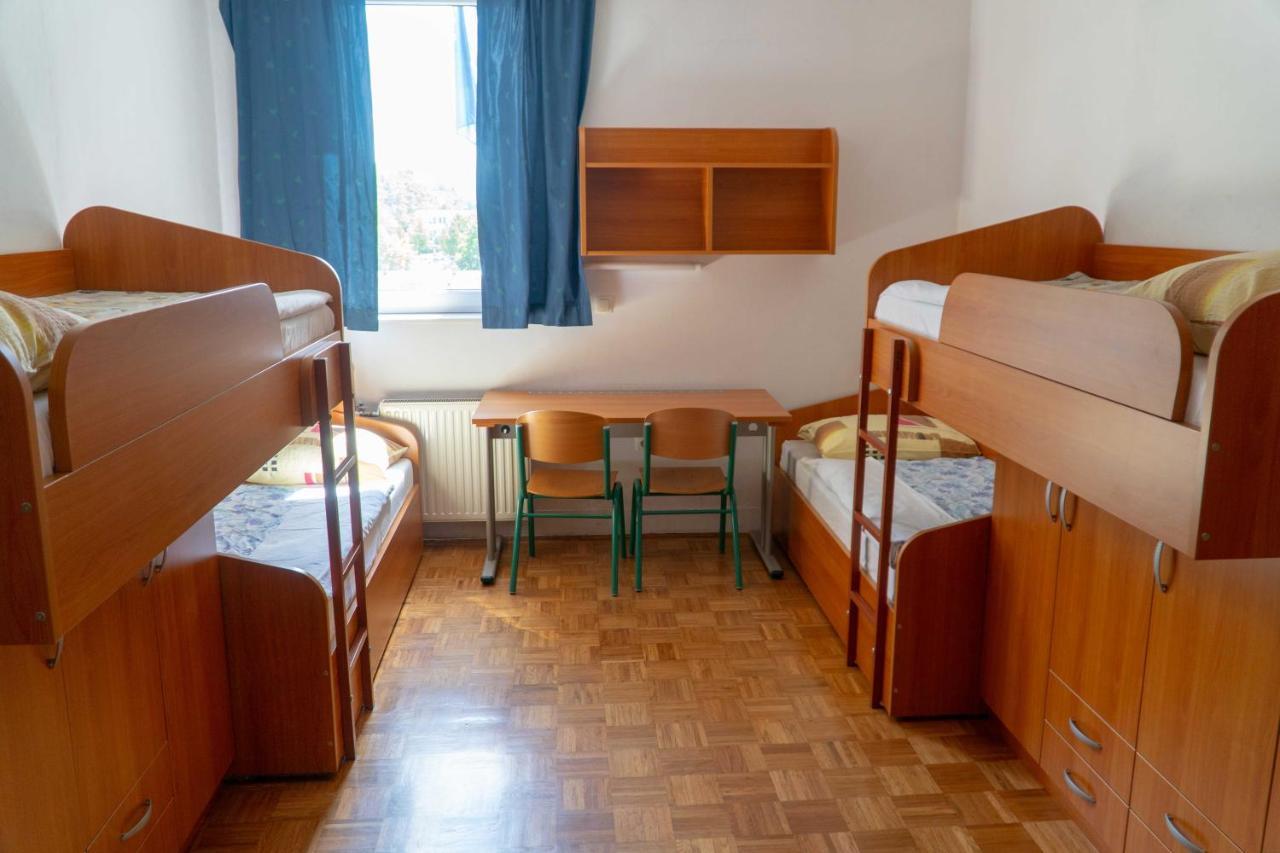 Dijaski Dom Bezigrad Ljubljana Hostel Ngoại thất bức ảnh