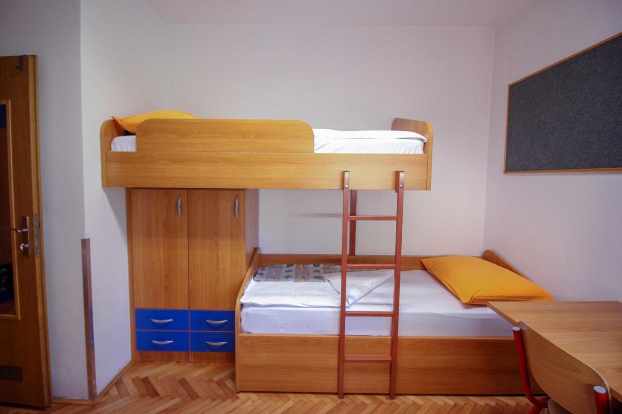Dijaski Dom Bezigrad Ljubljana Hostel Ngoại thất bức ảnh