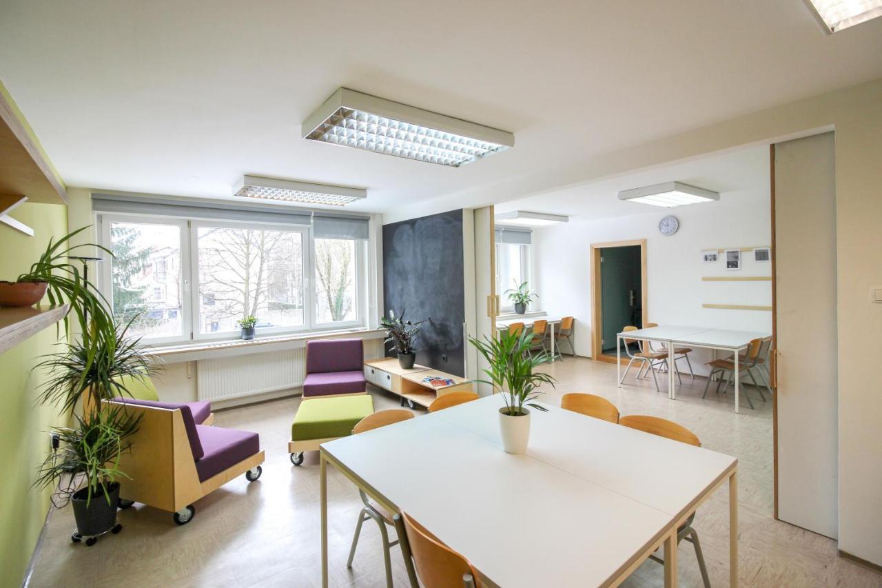 Dijaski Dom Bezigrad Ljubljana Hostel Ngoại thất bức ảnh